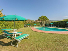 Nice apartment in Tuoro sul Trasimeno with pool Tuoro Sul Trasimeno